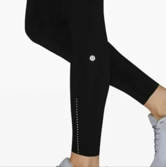 Lululemon Asian Fit Fast and Free High-Rise Tight 24" Leggings Size 6 - Picture 6 of 12